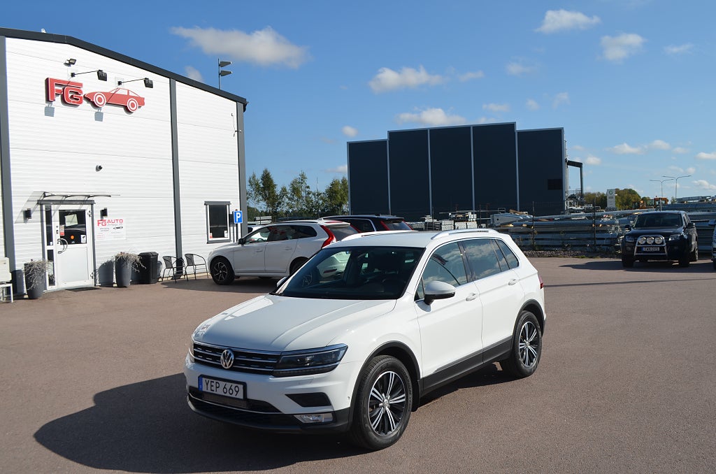 Volkswagen Tiguan 2.0 TDI 4Motion GT 190 hk Executive Värmare Drag Euro 6