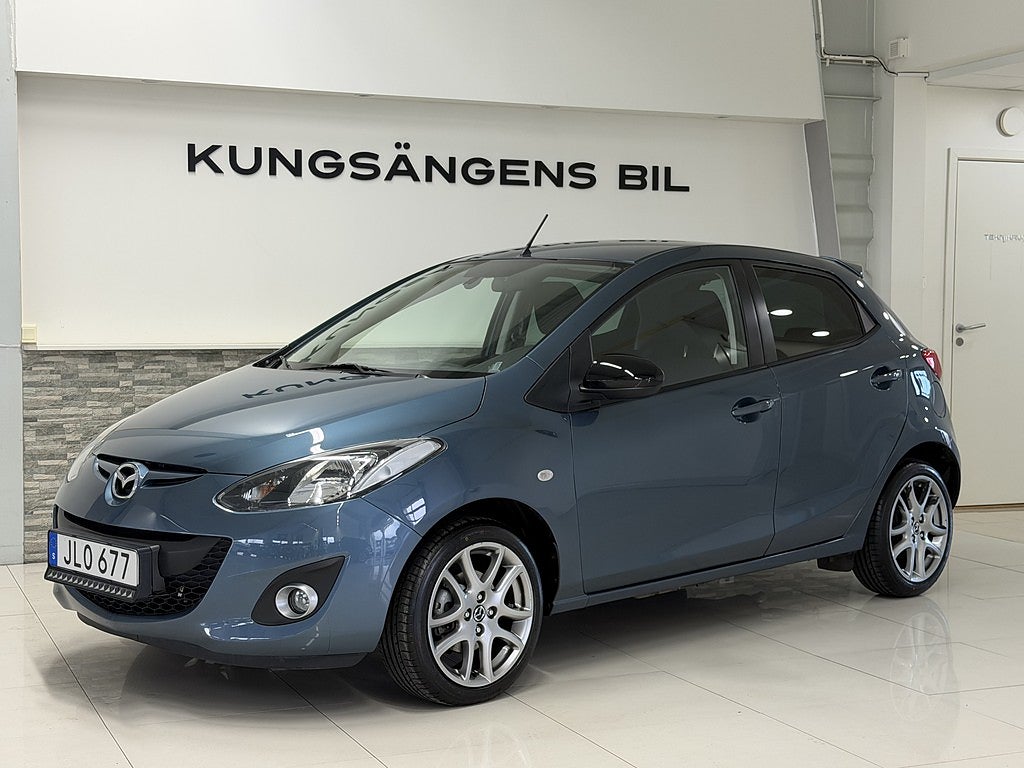 Mazda 2