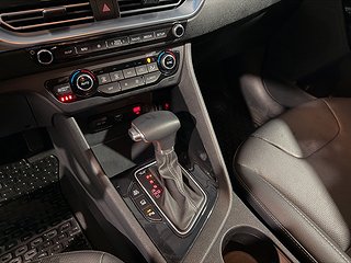 SUV Kia Niro 17 av 24