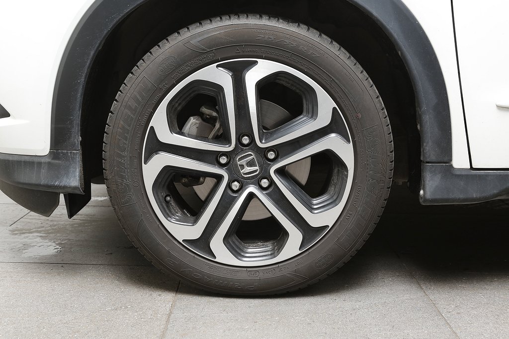 Honda HR-V 1,5 i-VTEC 131hk Executive NAVI ADAS Pano Aut 2018