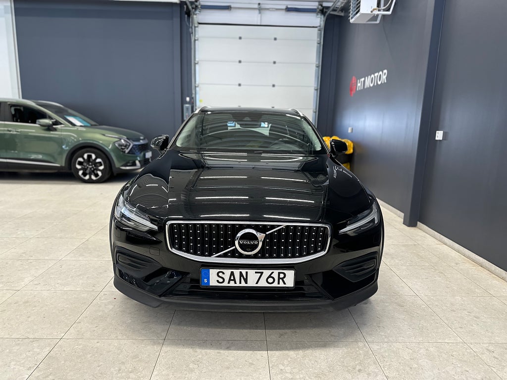 Volvo V60 Cross Country D4 AWD Momentum/Drag/Nav/Rattväme/D-Värmare