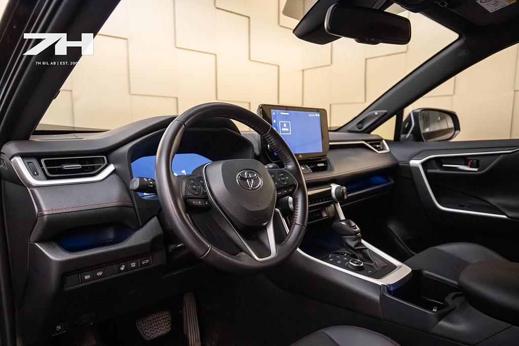 Toyota RAV4 Plug-in Hybrid E-CVT X-EDITION / JBL / Backkamera /Drag