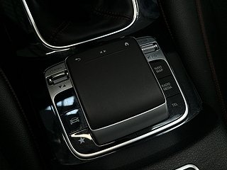 Mercedes-Benz B 180 136hk AMG S&V-däck Kamera Farthållare BT