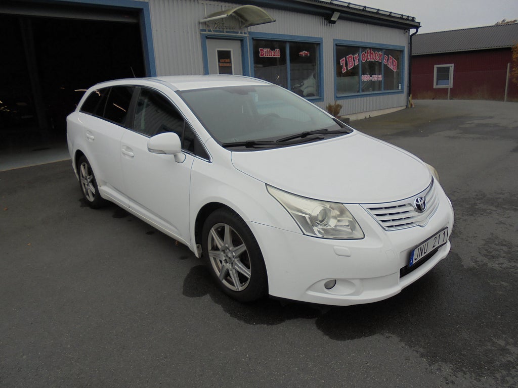 Toyota Avensis Kombi 2.2 D-4D Business Euro 5