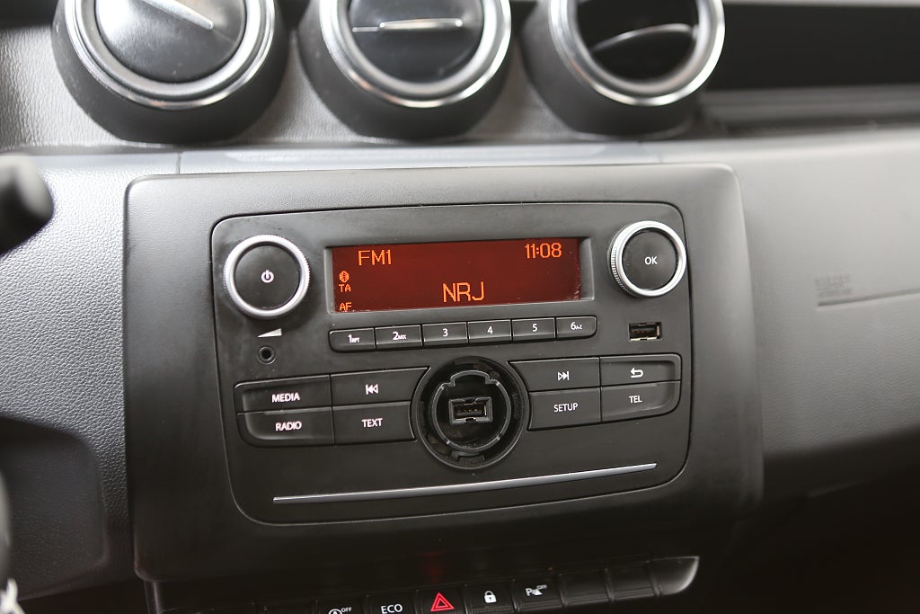 Dacia Duster 1,0 TCe 91hk Bluetooth Farthållare P-sensorer 2021