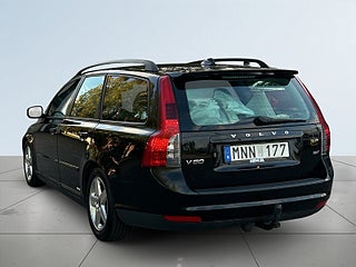 Volvo V50 1.8F 125hk Kinetic MoK-Värm/SoV-Däck/Dragkrok/ExtraLjus – bild 5