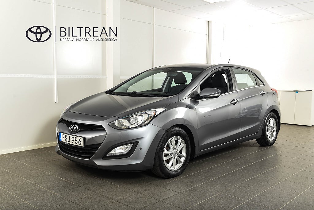 Hyundai i30 5-dörrar 1.6 GDI Aut Business Backkamera Elstol M-värm