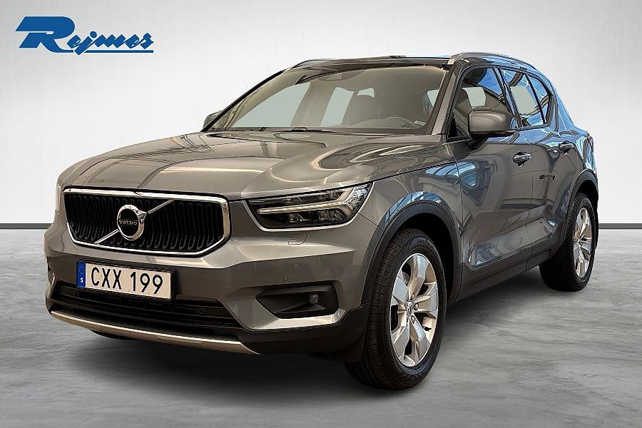 Volvo XC40 T5 AWD Momentum Intro Edition
