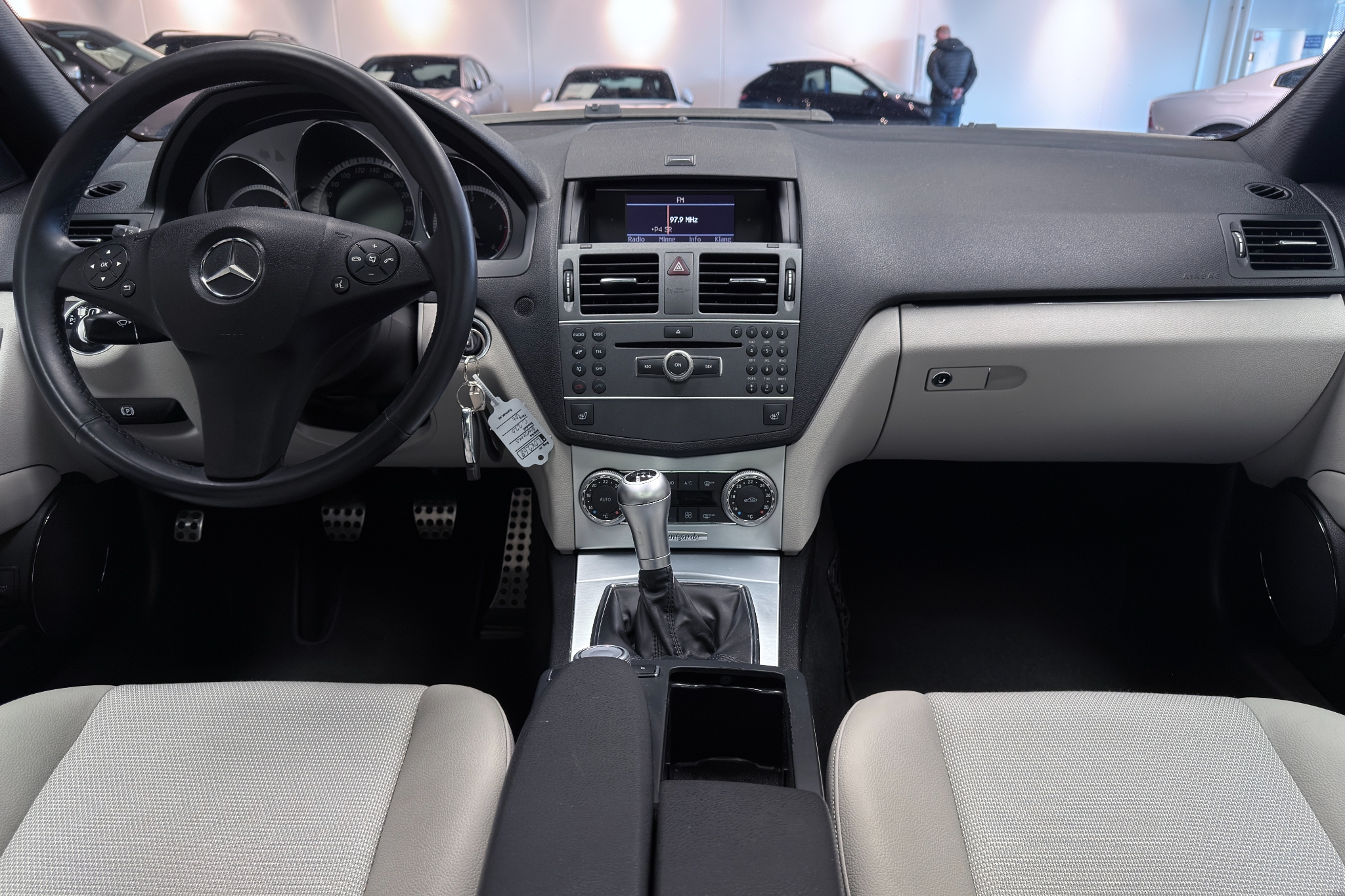 Mercedes-Benz C 220 CDI AMG Sport Avantgarde|Panorama|Svsåld 2011 - miniatyr 27