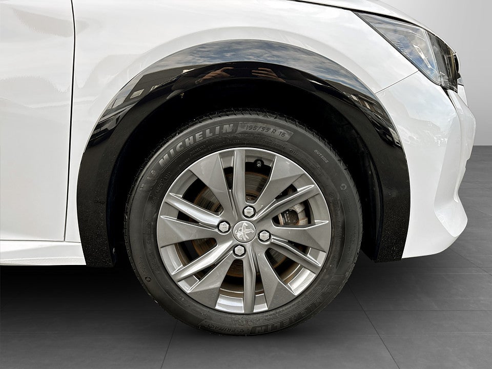 Bild på Peugeot E-208 Active 50kWh 136hk BACKSENSORER