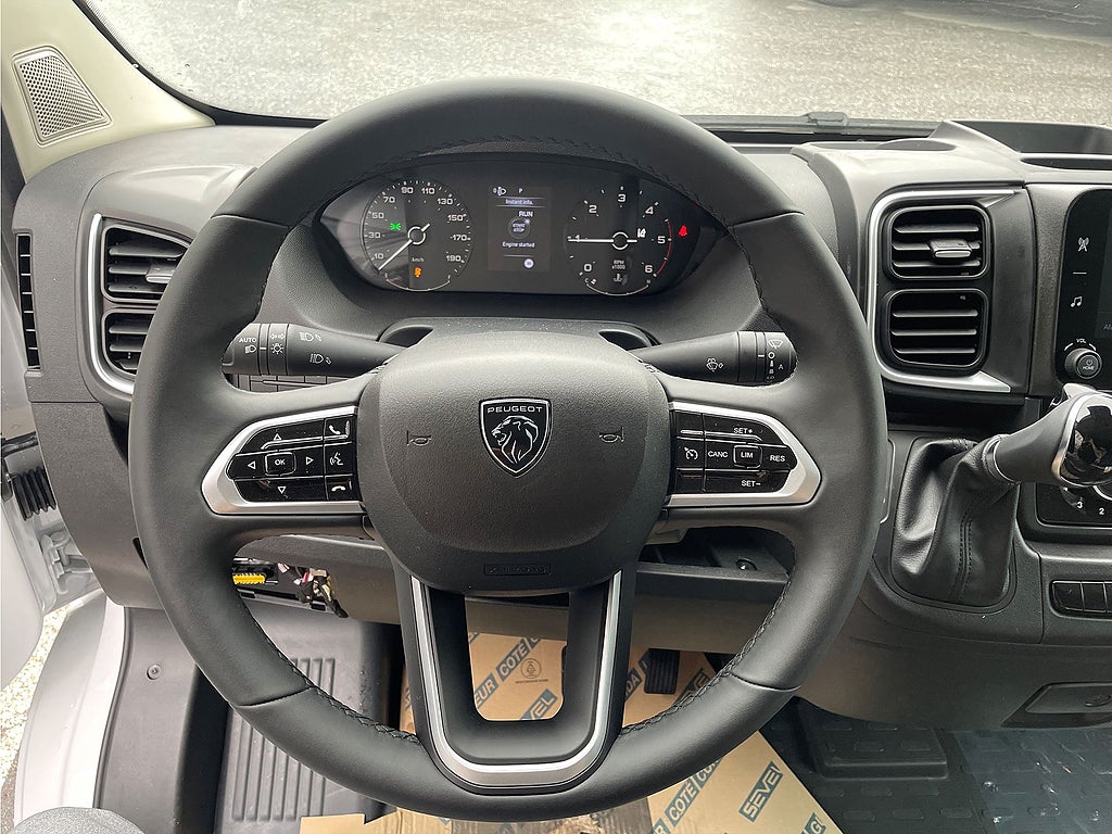 Bild på Peugeot e-Boxer Electric 270hk 435 L3H2