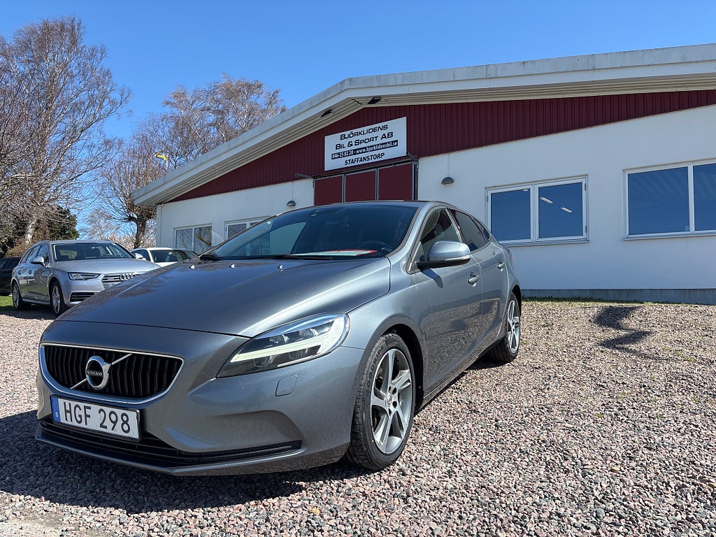 Volvo V40 T2 Geartronic Momentum Euro 6