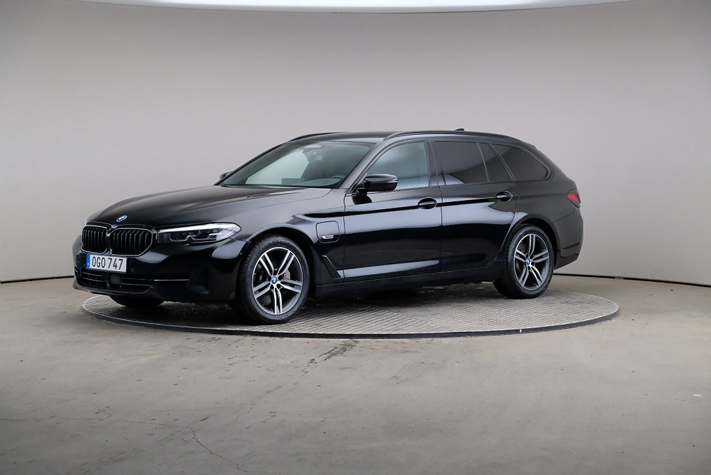 BMW 530e 5 xDrive Touring Shadow Drag Skinn Adaptiv Fart