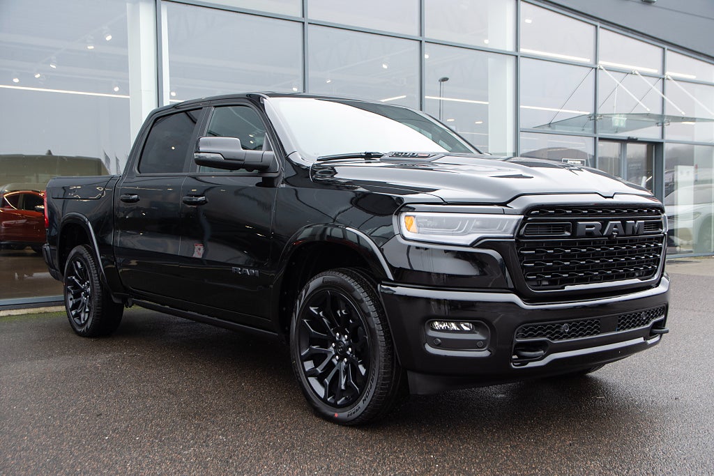 Dodge RAM 1500 Limited Rambox Night Multilu 548 hk LÅG SKATT