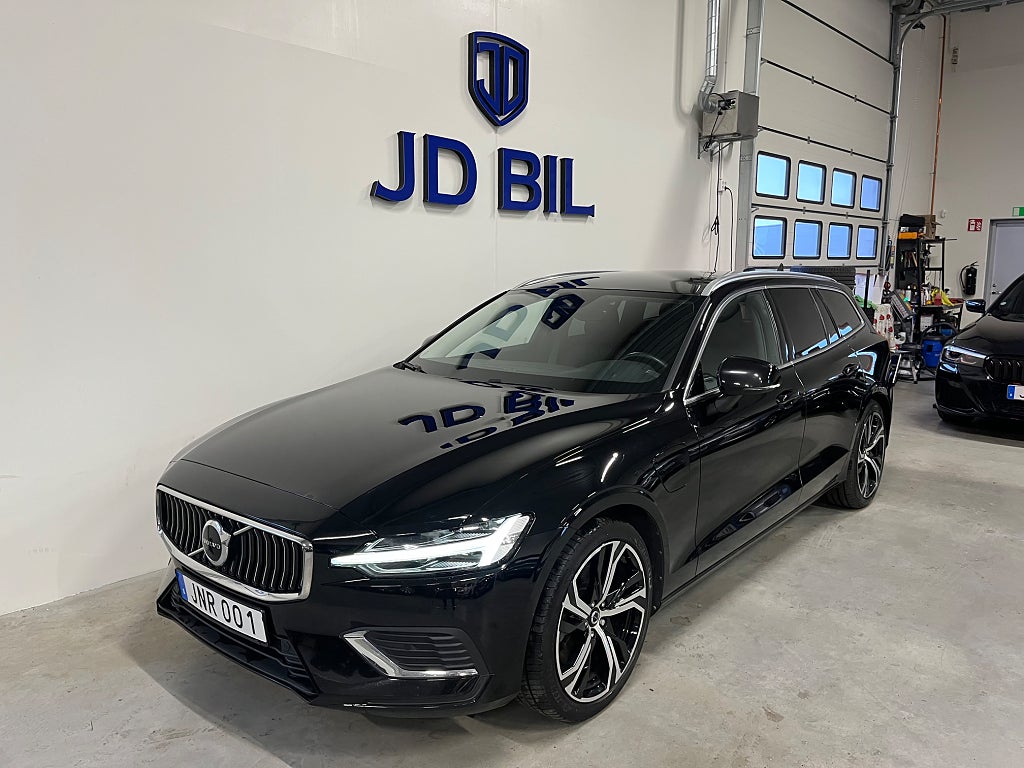 Volvo V60 Recharge T6 AWD Aut Plus Bright Drag 19" MOMS 