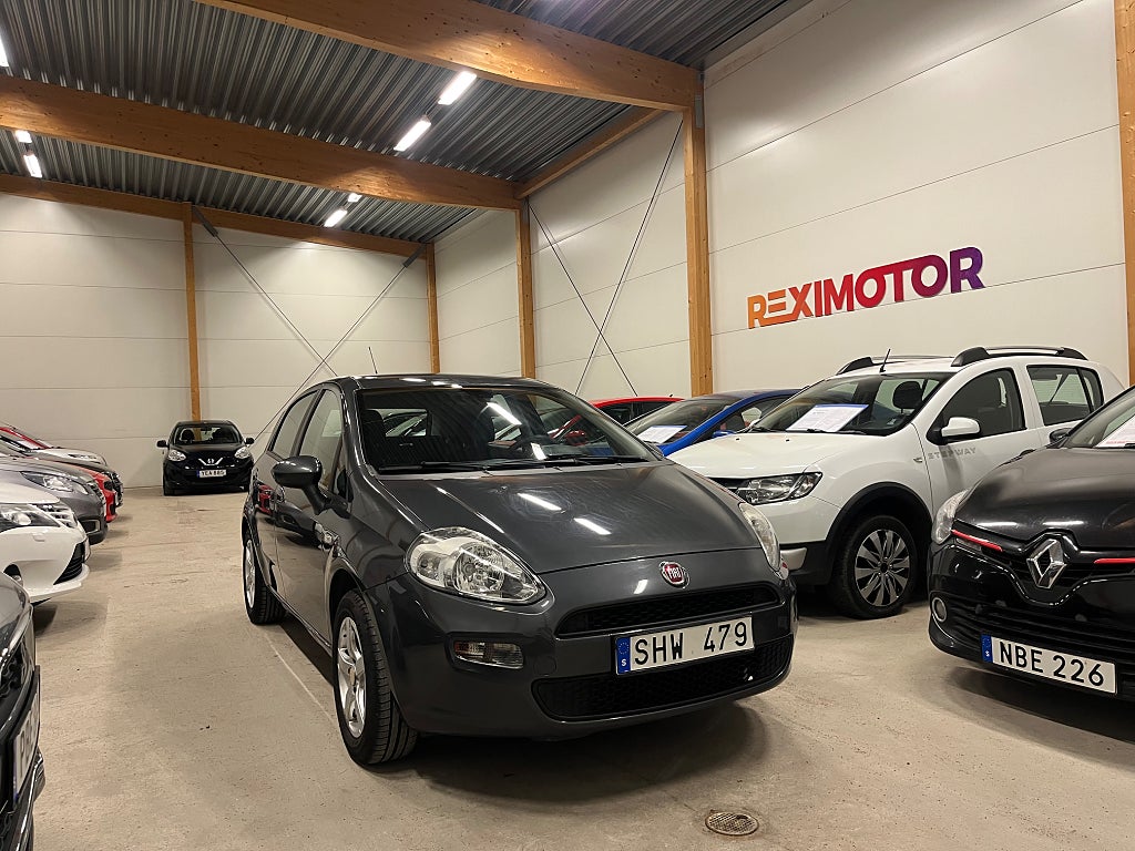 Fiat Punto 5-dörrar 1.2 8V Easy Ny Besiktad