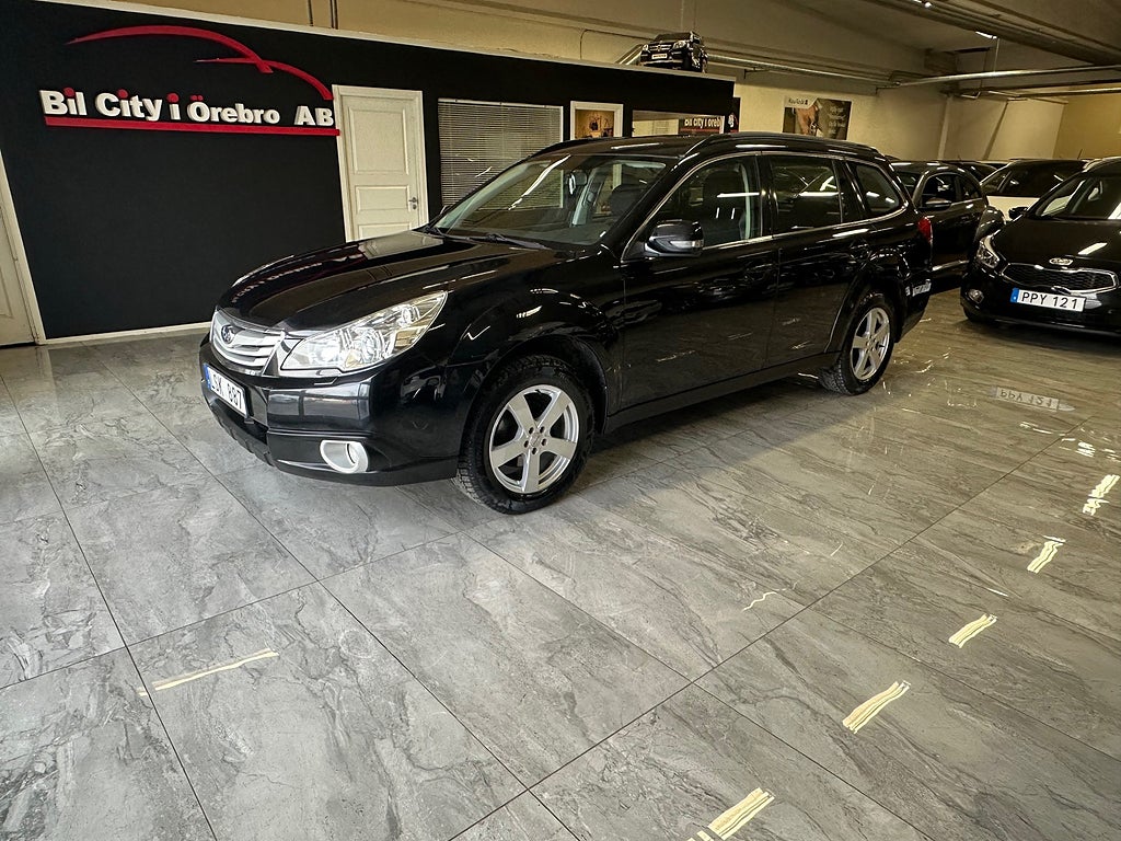 Subaru Outback 2.5 (167hk) 4WD Lineartronic Business / Drag / Nyservad