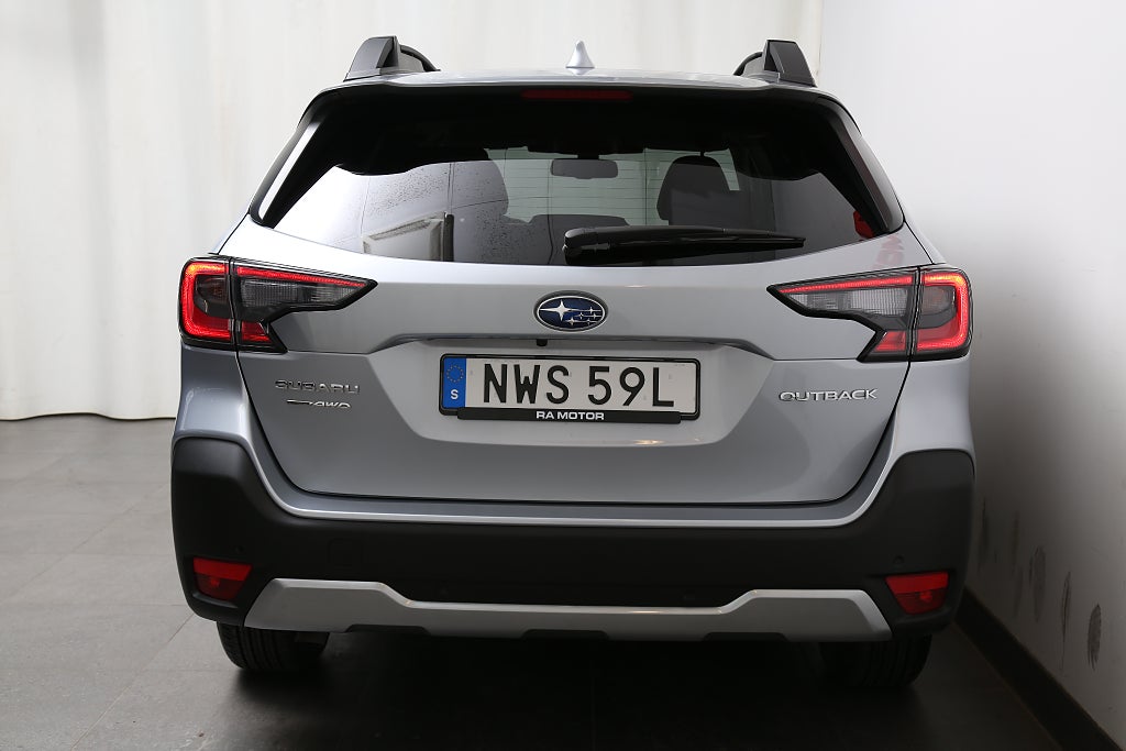 Subaru Outback 2.5 4WD XFuel Limited | Låg skatt! 2024