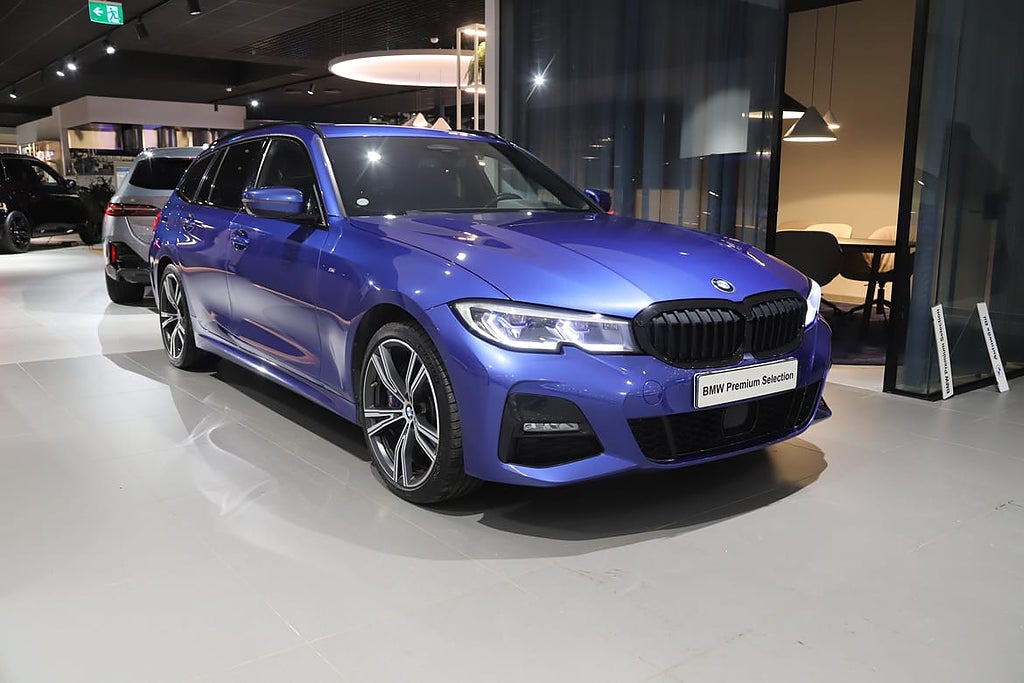 BMW 330e