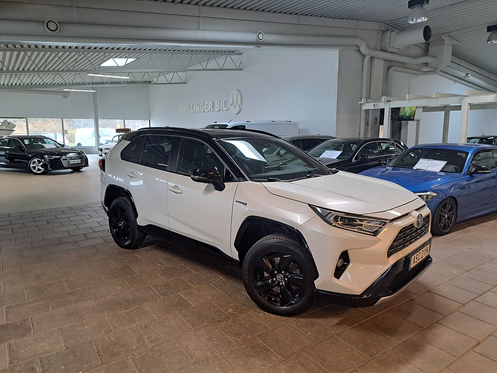 Toyota RAV4 Hybrid AWD-i E Style Navi Drag "MOMS"