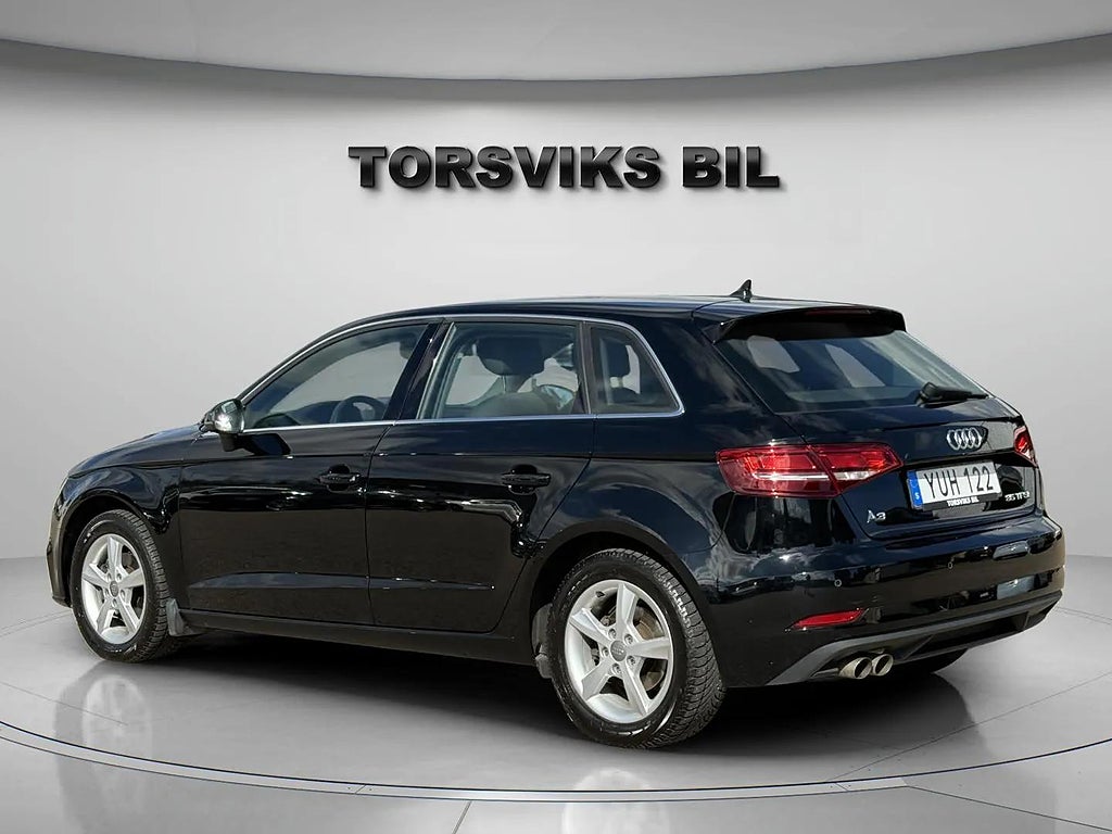 Audi A3 Sportback 35 TFSI S Tronic Proline 4800 mil 2 Ägare - miniatyr 3