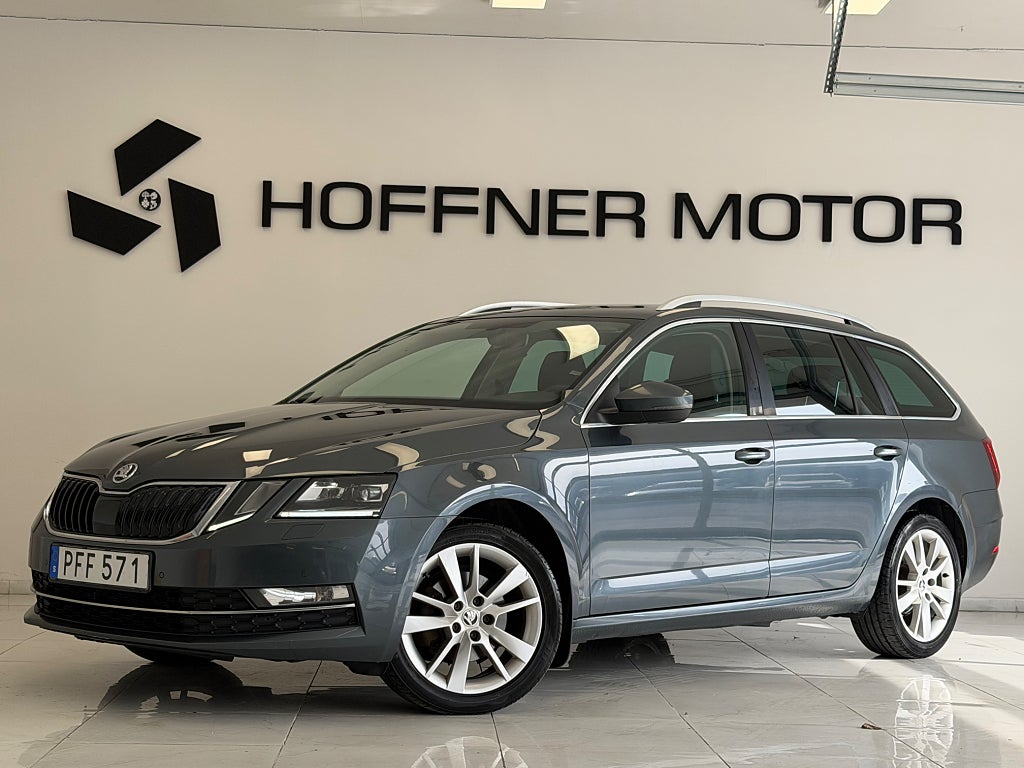 Skoda Octavia Kombi 2.0 TDI SCR Style CARPLAY GPS KAM PDC BTooth Drag