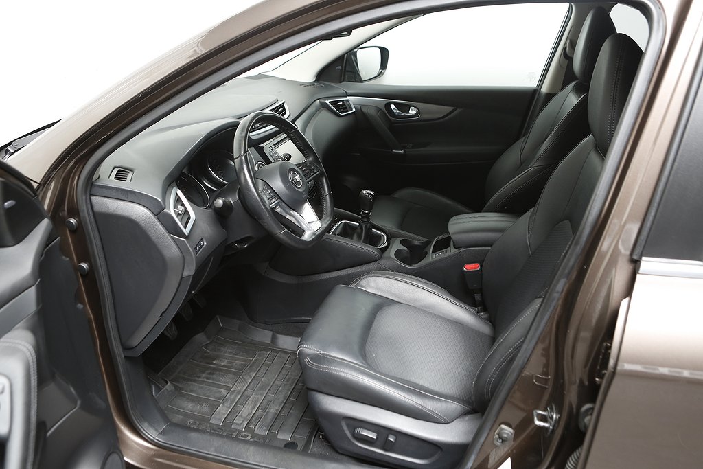 Nissan Qashqai 1,2 DIG-T 115hk Navi 360° Kamera Dragkrok 2018