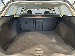 Volkswagen Golf Sportscombi 1.6 TDI 4M Base Drag Värmare Fullservad S&V