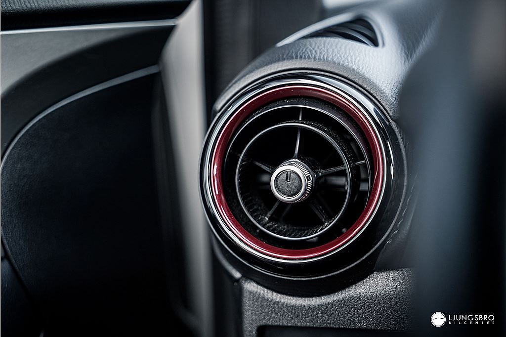 Mazda CX-3 2.0 SKYACTIV-G Optimum / HUD / AUT / 18"