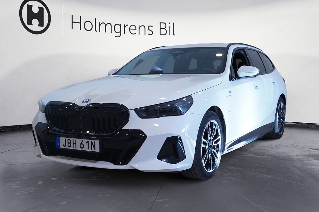 BMW 530 e xDrive Touring Ränta 4,99% | M-Sport Dragkrok, Navigation,