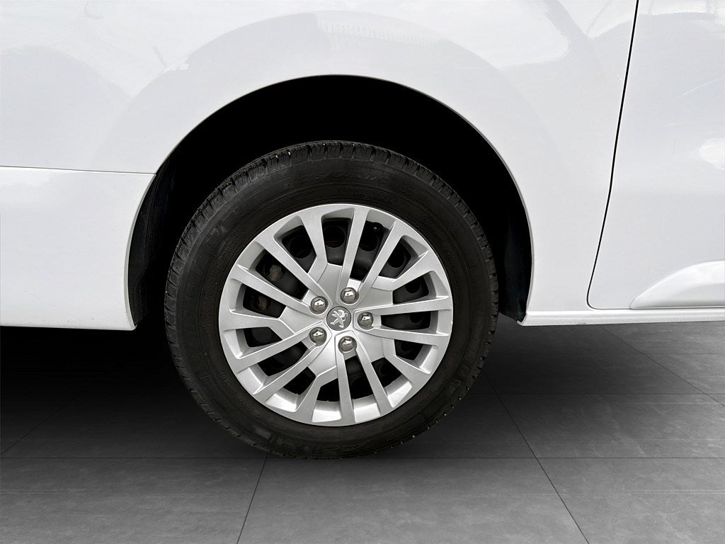 Bild på Peugeot Expert PRO+ 2.0 BHDi 145hk Aut L3 - B-KAMERA, BACKSENSORER