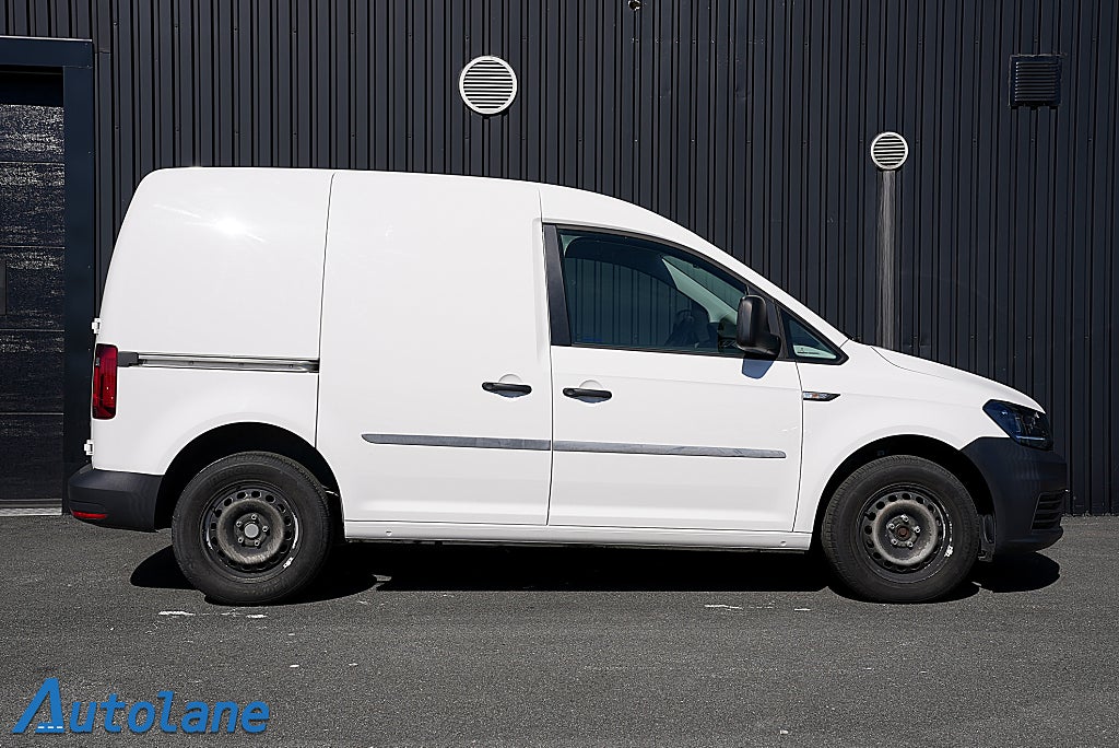 Volkswagen Caddy Van 2.0 TDI BMT Värmare, AC, Lågmil Sommarkampanj 4,99%