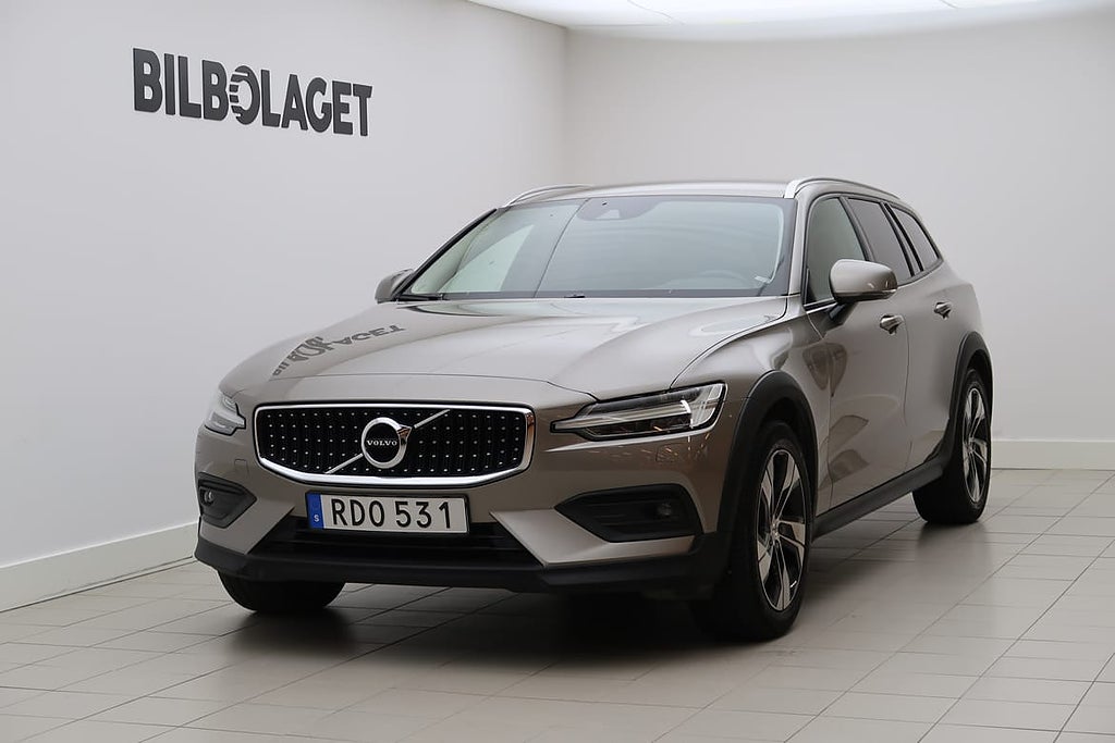 Volvo V60 Cross Country D4 AWD Edition