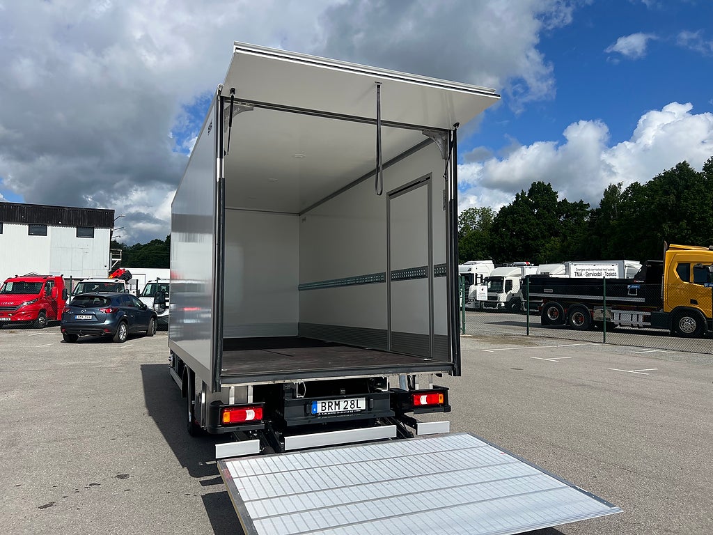 Iveco Daily 72C14G A8 CNG Skåpbil med Z-Lift