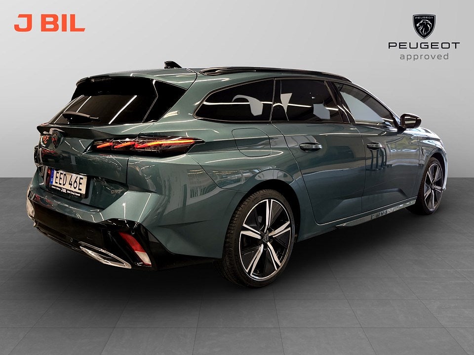 Bild på Peugeot 308 SW GT 1.2 PT 130hk Aut - B-KAMERA, CARPLAY