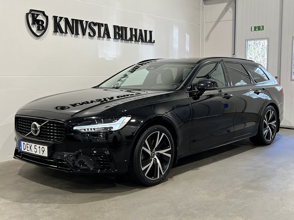 Volvo V90 Recharge T6 AWD Plus Dark Leasbar Drag 350hk