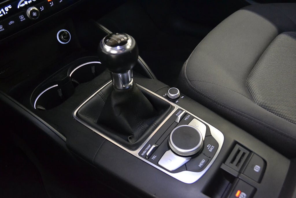 Audi A3 Sportback 1.5 TFSI COD 150hk Proline | PDC | 2018