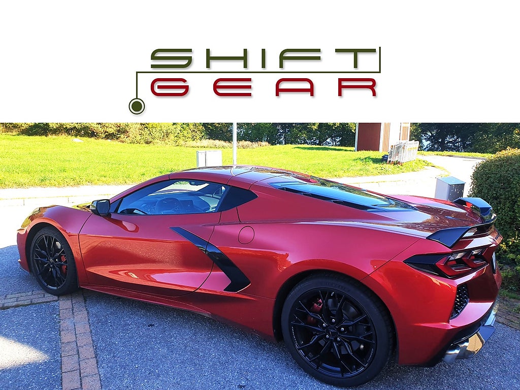 Chevrolet Corvette C8 Stingray Targa Red Mist uttagen 2025 1 ägare