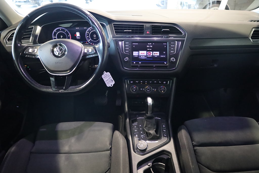 Volkswagen Tiguan 2.0 TDI AUT 4Motion R-Line Massage Drag Värmare Kamera 2017
