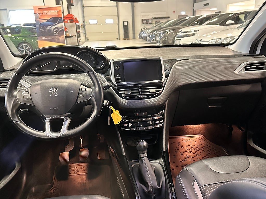 Peugeot 2008 Allure 1.2 PureTech 82hk Euro 6 thumbnail