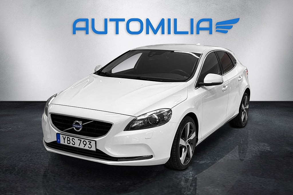 Volvo V40 D2 Momentum, KAMREM BYTT - ** 12 MÅN GARANTI **