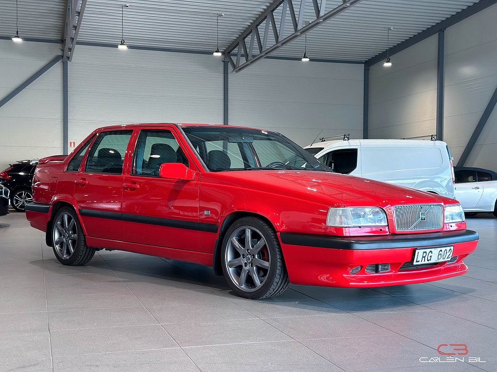 Volvo 850 R 2.3 250hk Svensksåld