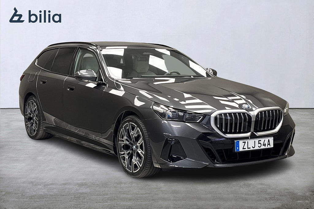 BMW 530e xDrive Touring/M Sport/Drag/Head- Up/Bowers & Wilkins