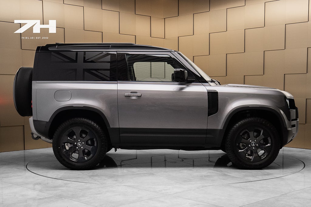 Land Rover Defender 90 D250 Hard Top / Meridian® / 360° / Vent. Minnesstola