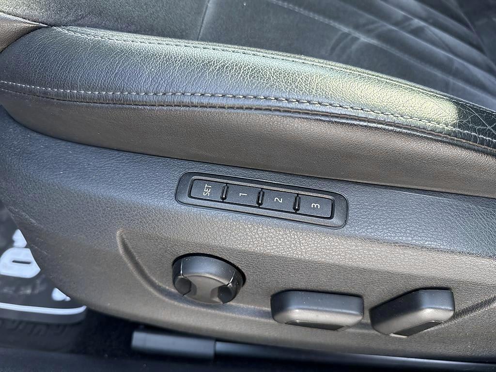 Skoda Superb 2018 - miniatyr 13
