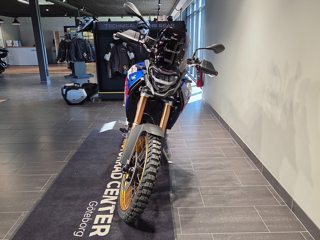 BMW F900GS /DEMO-Kampanj/SPARA: 30.095kr!/Ca 100 mil