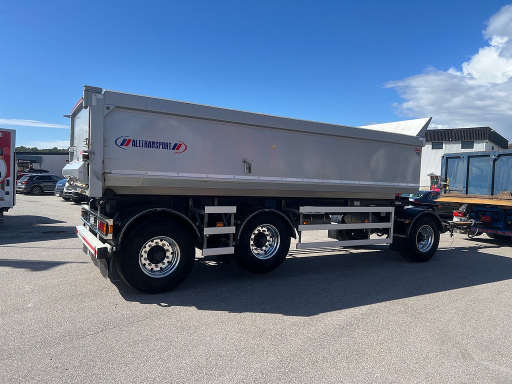 Övriga Roadex 3 Axlad tippvagn,