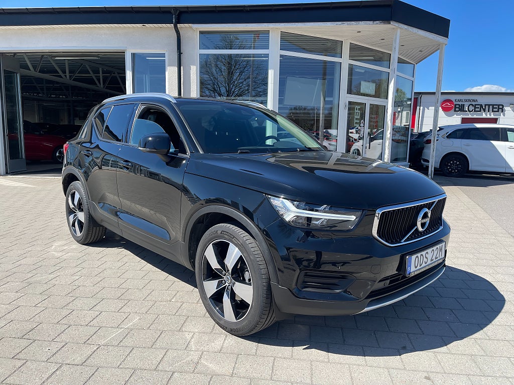 Volvo XC40 D3 Momentum manuell 150 hk