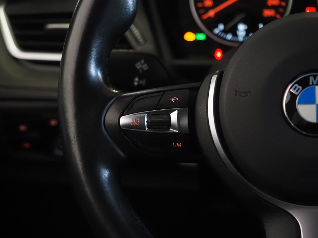 BMW 225xe Active Tourer Plug-in M Sport Navi Kamera HUD Läder