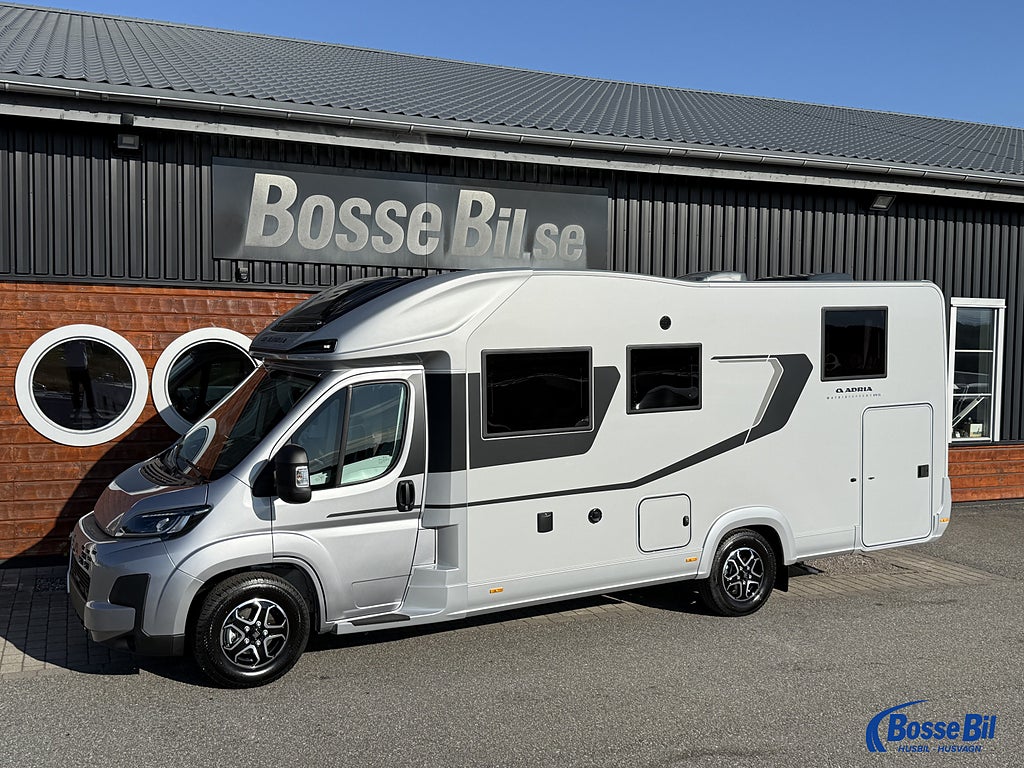Adria MATRIX SUPREME 670 SL *Dieselvärmare * ALDE * komp.kylskåp *